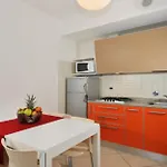 Апартаменти Serene In The Heart Of *