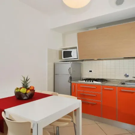 Appartamento Serene In The Heart Of *